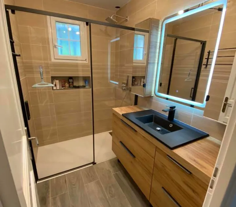 Installation salle de bain moderne Nice